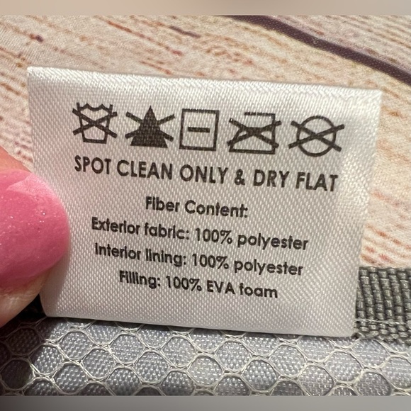 Kopi Baby Portable Diaper Changing Pad carrying case, gray water resistant - Picture 10 of 10